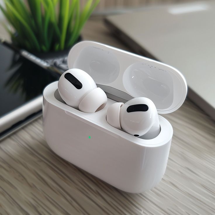 AirPods Pro 2 + Free Cover